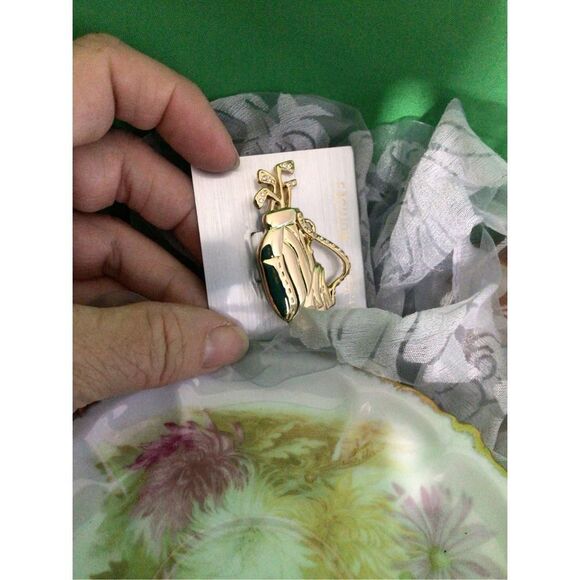 Golfing Brooch Pin Artisan Golf Bag & Clubs Fashion Jewelry - Picture 10 of 15